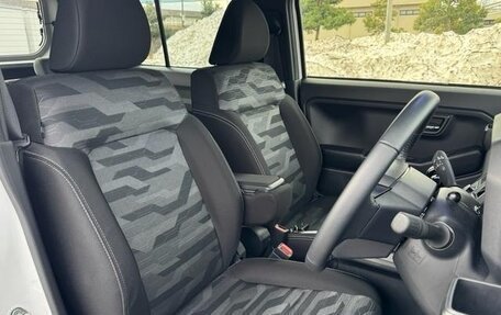 Daihatsu Taft, 2022 год, 990 000 рублей, 16 фотография