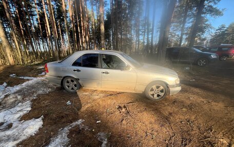 Mercedes-Benz C-Класс, 1994 год, 199 999 рублей, 2 фотография