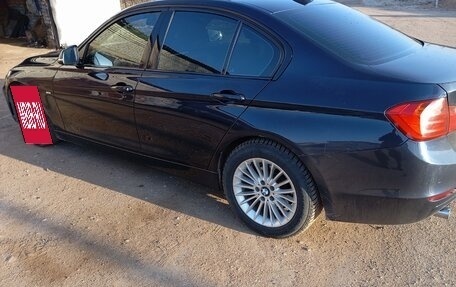 BMW 3 серия, 2012 год, 1 500 000 рублей, 3 фотография