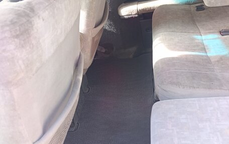 Honda Stepwgn IV, 2000 год, 740 000 рублей, 15 фотография