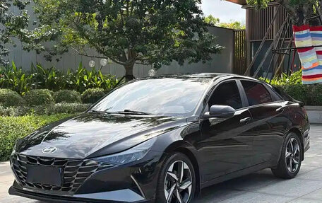 Hyundai Elantra, 2021 год, 1 099 000 рублей, 2 фотография