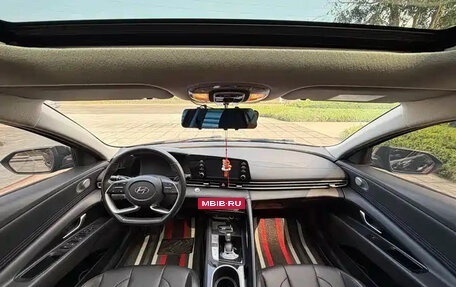 Hyundai Elantra, 2021 год, 1 099 000 рублей, 4 фотография