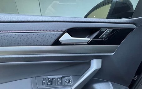 Volkswagen Lavida, 2023 год, 1 650 000 рублей, 15 фотография