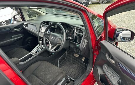 Honda Shuttle II, 2017 год, 1 200 000 рублей, 15 фотография