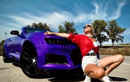 Chevrolet Camaro VI, 2018 год, 2 900 000 рублей, 6 фотография