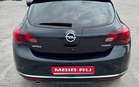 Opel Astra J, 2014 год, 970 000 рублей, 4 фотография