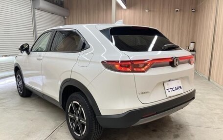 Honda Vezel, 2023 год, 1 670 325 рублей, 4 фотография