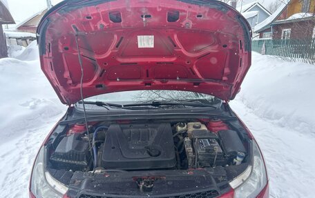 Chevrolet Cruze II, 2010 год, 570 000 рублей, 5 фотография