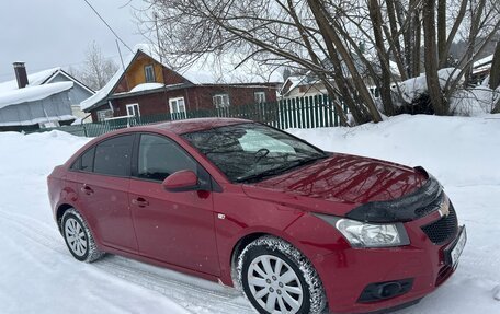 Chevrolet Cruze II, 2010 год, 570 000 рублей, 12 фотография