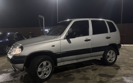 Chevrolet Niva I рестайлинг, 2003 год, 310 000 рублей, 10 фотография