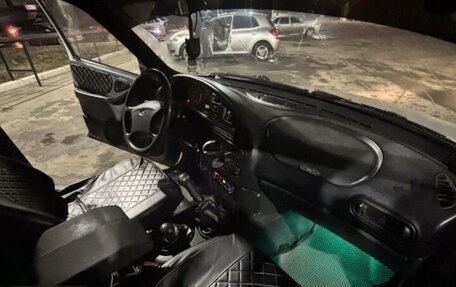 Chevrolet Niva I рестайлинг, 2003 год, 310 000 рублей, 19 фотография