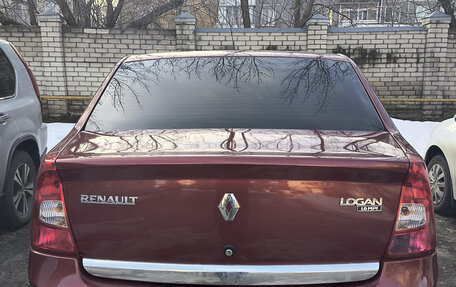 Renault Logan I, 2010 год, 400 000 рублей, 3 фотография