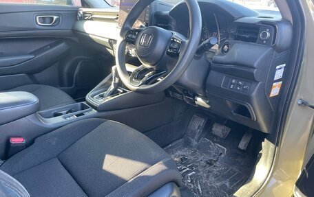 Honda Vezel, 2022 год, 1 600 000 рублей, 9 фотография