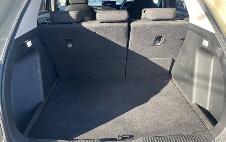 Honda Vezel, 2022 год, 1 600 000 рублей, 24 фотография