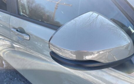 Honda Vezel, 2022 год, 1 600 000 рублей, 28 фотография