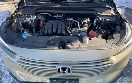 Honda Vezel, 2022 год, 1 600 000 рублей, 30 фотография