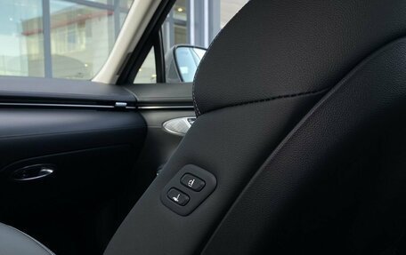 Genesis GV70, 2021 год, 4 949 000 рублей, 31 фотография
