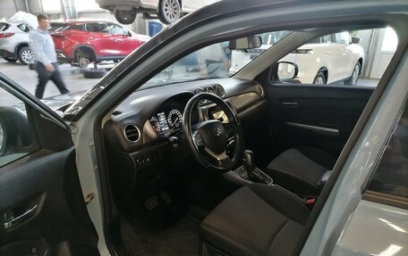 Suzuki Vitara II рестайлинг, 2020 год, 1 990 000 рублей, 9 фотография