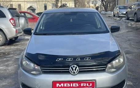 Volkswagen Polo VI (EU Market), 2013 год, 700 000 рублей, 1 фотография