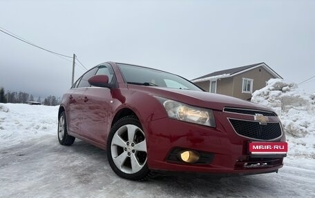 Chevrolet Cruze II, 2010 год, 725 000 рублей, 1 фотография