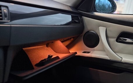 BMW 3 серия, 2008 год, 1 700 000 рублей, 16 фотография