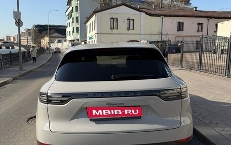 Porsche Cayenne III, 2022 год, 12 500 000 рублей, 3 фотография