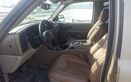 Chevrolet Tahoe II, 2005 год, 750 000 рублей, 10 фотография