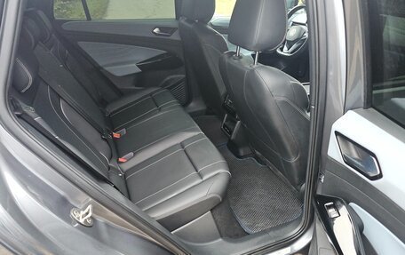 Volkswagen ID.4, 2022 год, 3 100 000 рублей, 12 фотография