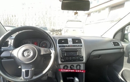 Volkswagen Polo VI (EU Market), 2013 год, 700 000 рублей, 7 фотография