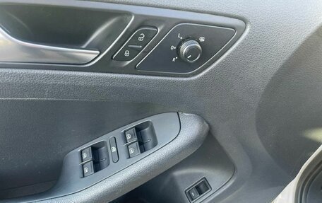 Volkswagen Jetta VI, 2015 год, 1 086 000 рублей, 11 фотография