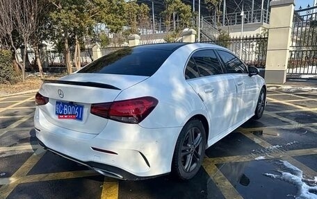 Mercedes-Benz A-Класс, 2021 год, 1 750 000 рублей, 9 фотография