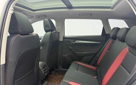 Skoda Karoq I, 2022 год, 2 232 000 рублей, 8 фотография