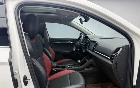 Skoda Karoq I, 2022 год, 2 232 000 рублей, 10 фотография