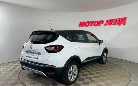 Renault Kaptur I рестайлинг, 2018 год, 1 372 000 рублей, 3 фотография