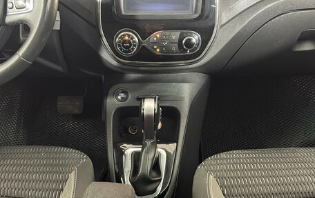 Renault Kaptur I рестайлинг, 2018 год, 1 372 000 рублей, 12 фотография