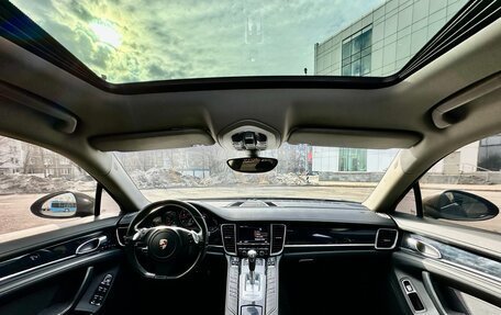 Porsche Panamera II рестайлинг, 2011 год, 3 800 000 рублей, 15 фотография