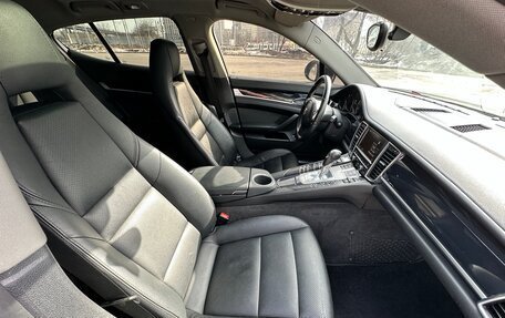 Porsche Panamera II рестайлинг, 2011 год, 3 800 000 рублей, 16 фотография