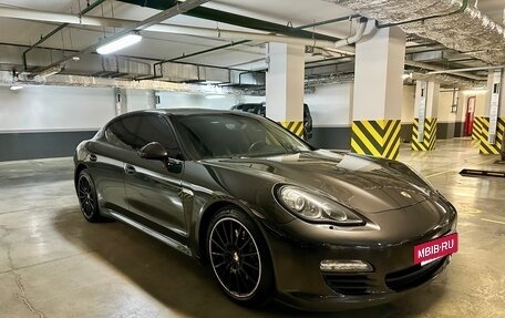 Porsche Panamera II рестайлинг, 2011 год, 3 800 000 рублей, 19 фотография