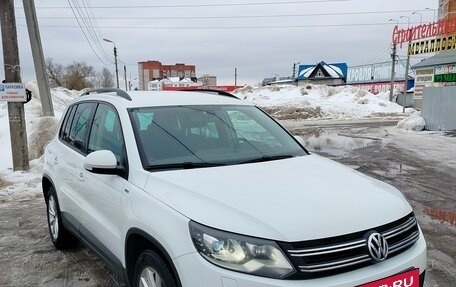 Volkswagen Tiguan I, 2015 год, 1 595 000 рублей, 2 фотография