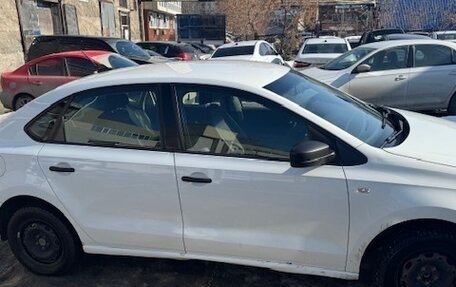 Volkswagen Polo VI (EU Market), 2018 год, 550 000 рублей, 4 фотография