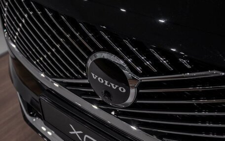 Volvo XC90 II рестайлинг, 2025 год, 11 800 000 рублей, 17 фотография