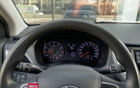 Hyundai Solaris II рестайлинг, 2021 год, 1 630 000 рублей, 14 фотография