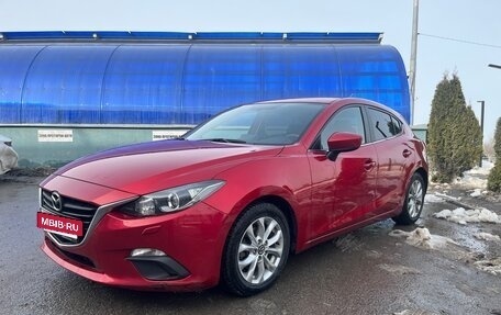 Mazda 3, 2015 год, 1 400 000 рублей, 2 фотография