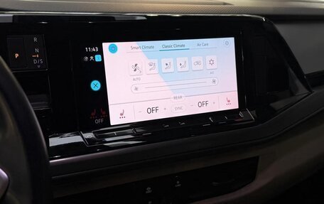 Volkswagen Multivan, 2022 год, 4 800 000 рублей, 16 фотография