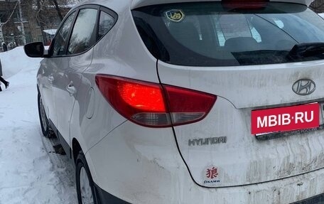 Hyundai ix35 I рестайлинг, 2013 год, 1 380 000 рублей, 4 фотография