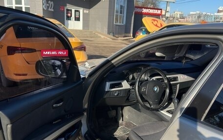 BMW 3 серия, 2009 год, 1 090 000 рублей, 7 фотография