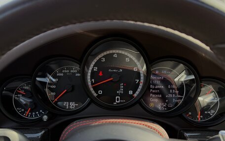 Porsche 911, 2016 год, 17 000 000 рублей, 9 фотография