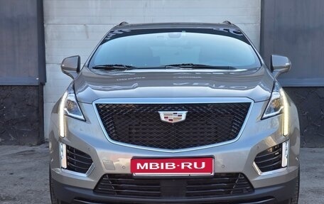 Cadillac XT5 I рестайлинг, 2022 год, 4 750 000 рублей, 2 фотография