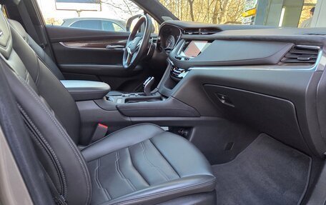 Cadillac XT5 I рестайлинг, 2022 год, 4 750 000 рублей, 10 фотография