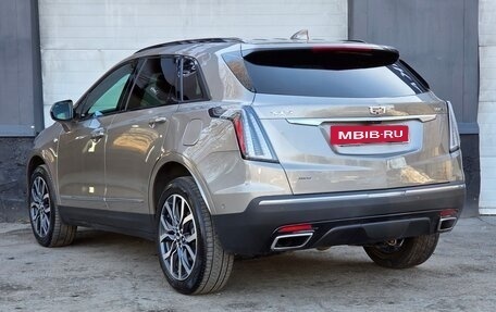 Cadillac XT5 I рестайлинг, 2022 год, 4 750 000 рублей, 6 фотография